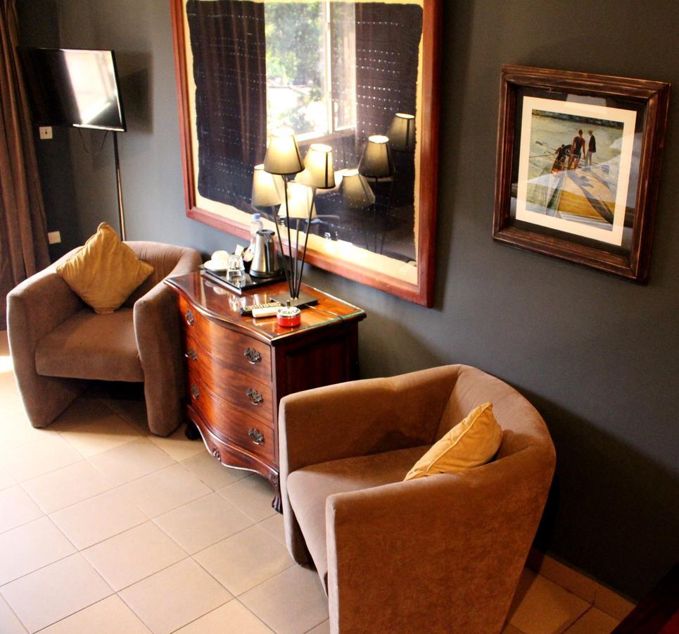 Le Loft Hotel Бамако Екстериор снимка