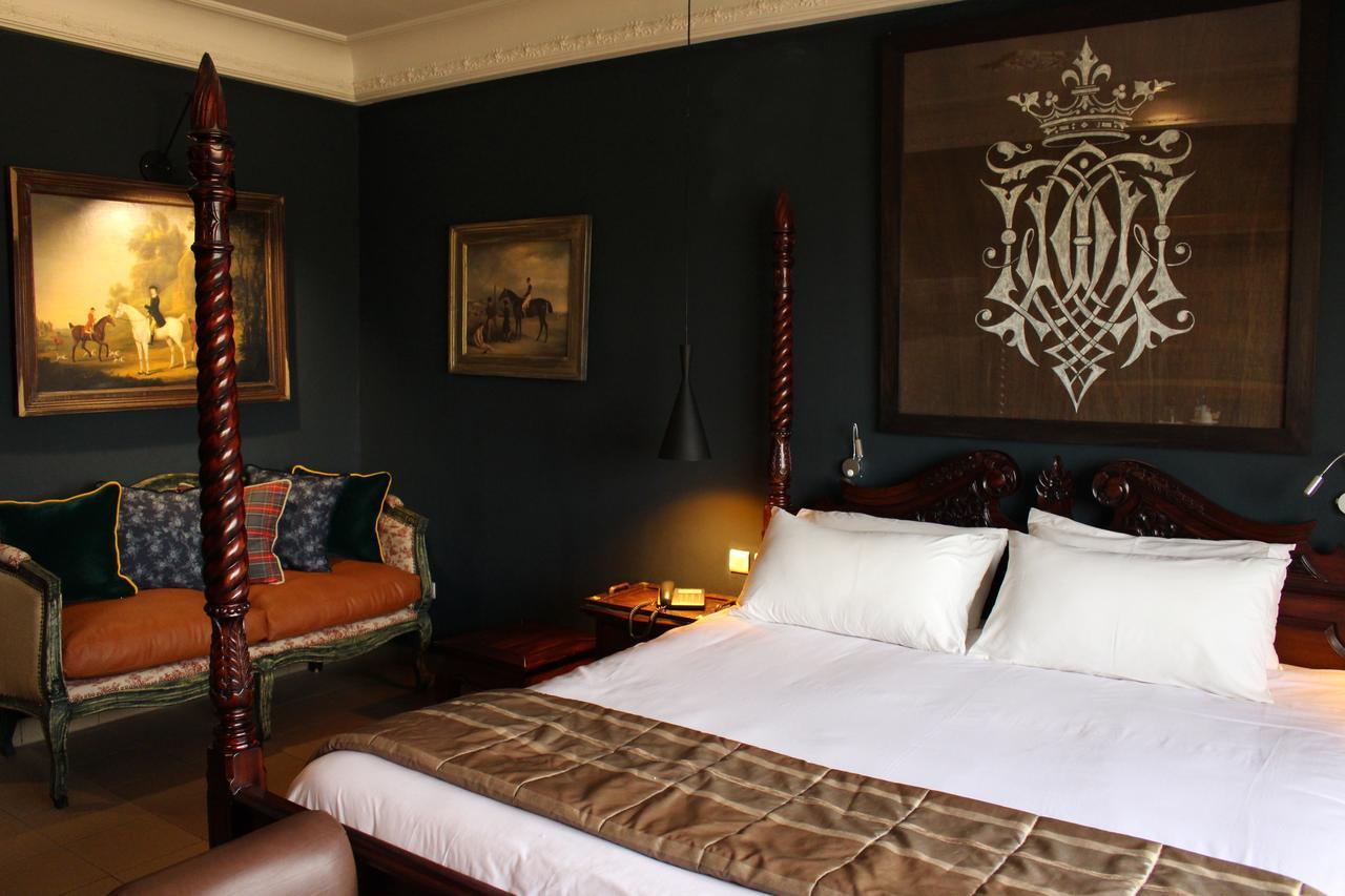 Le Loft Hotel Бамако Екстериор снимка